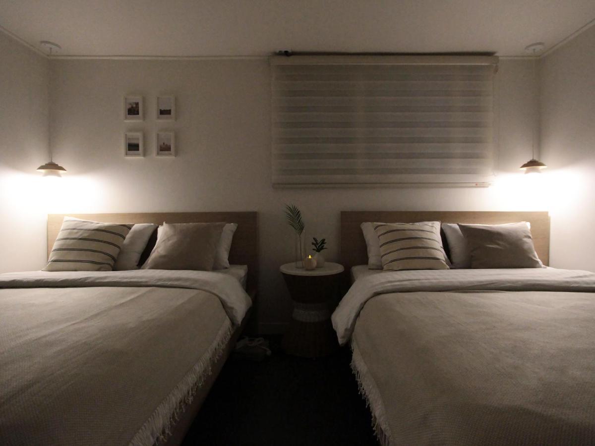 Neat House Hongdae Hotel Seoul Exterior photo