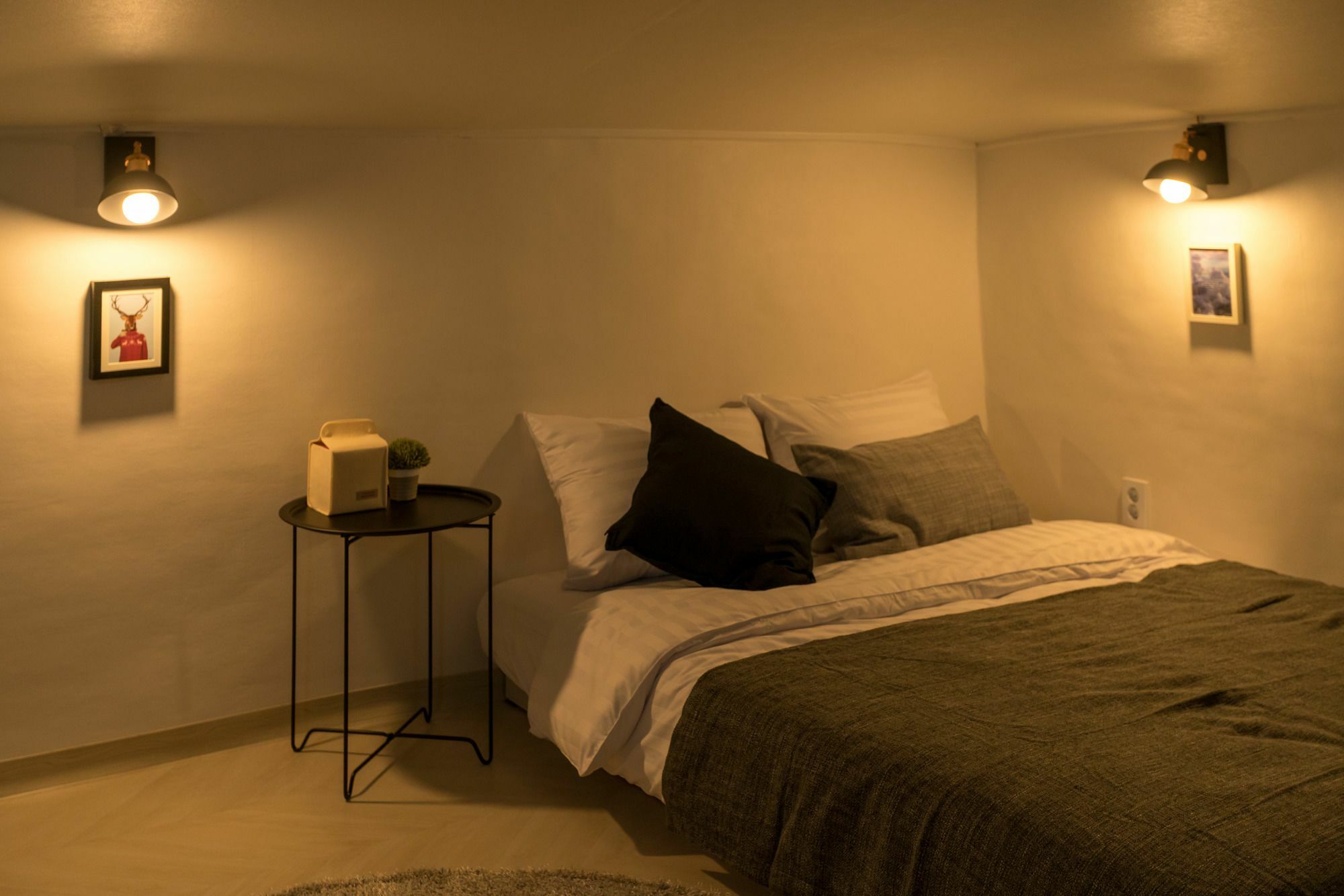 Neat House Hongdae Hotel Seoul Exterior photo