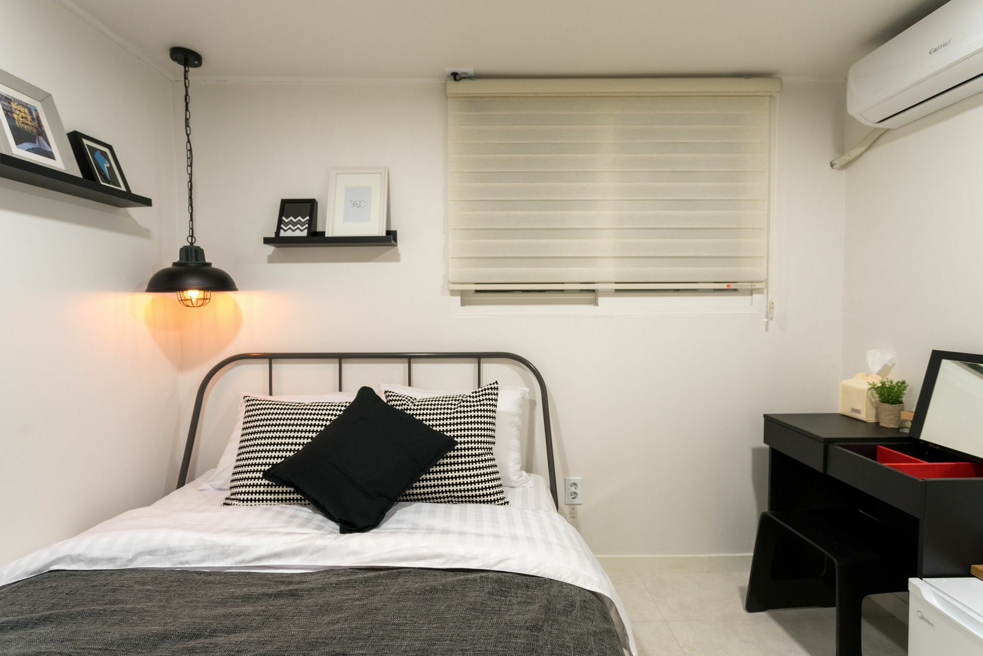 Neat House Hongdae Hotel Seoul Exterior photo