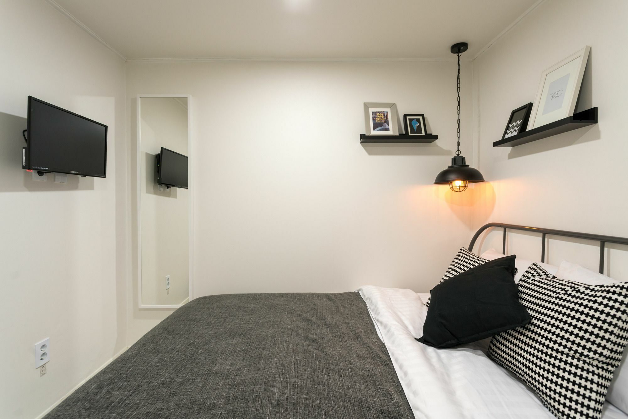 Neat House Hongdae Hotel Seoul Exterior photo