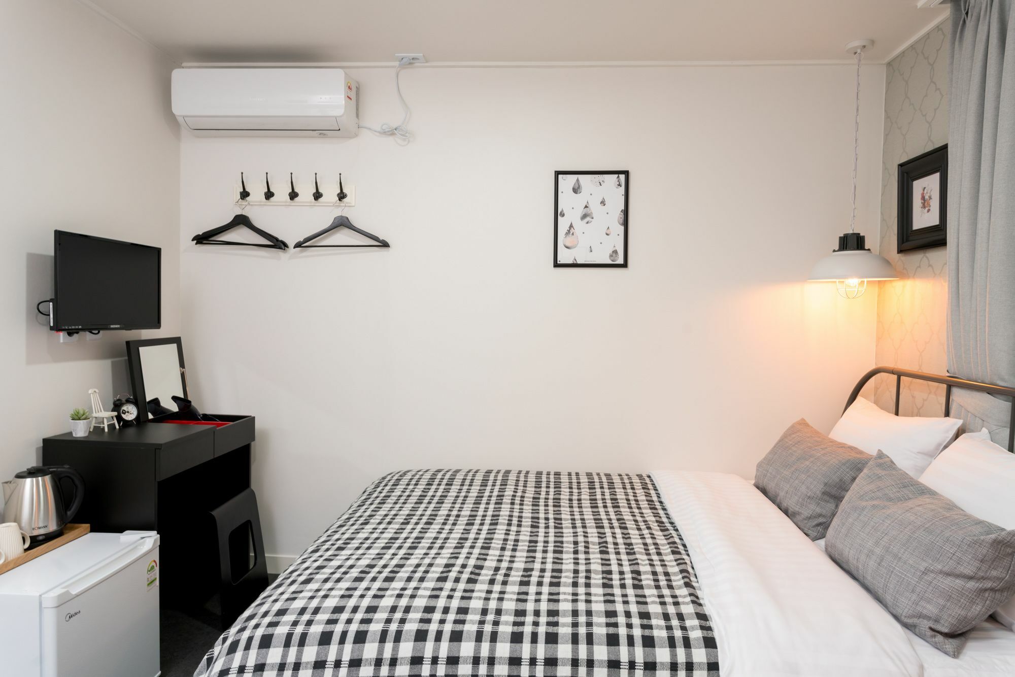 Neat House Hongdae Hotel Seoul Exterior photo